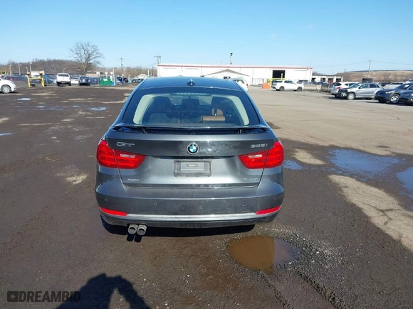 2015 BMW 3 Series Gran Turismo 328i xDrive with VIN WBA3X5C53FD561711, listed as a IAAI auction lot 41523054 with 168,902 mi miles. Bid and sale history available at carsss.com. Image 16.