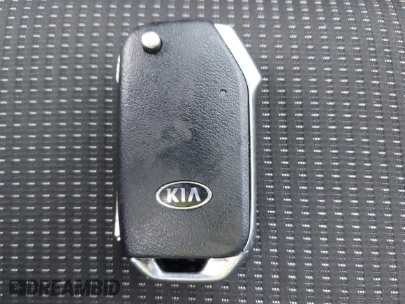 2020 Kia Forte LXS z VIN 3KPF24AD6LE257852, wystawiony jako IAAI lot #42361136 z przebiegiem 59 107 mil mil oraz . Historia ofert i sprzedaży dostępna na DreamBid. Obrazek 11.