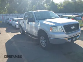 2006 Ford F-150 XLT z VIN 1FTPW125X6FB03251, wystawiony jako IAAI lot #42808291 z przebiegiem 164 422 mil mil oraz . Historia ofert i sprzedaży dostępna na DreamBid. Obrazek 1.
