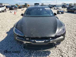 2021 Tesla Model S Plaid с VIN 5YJSA1E64MF451576, выставлен на аукционе Copart как лот 45425625 с пробегом 40 563 миль миль и Списание • Salvage title. История ставок и продаж доступна на DreamBid. Изображение 5.
