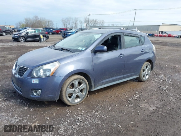 2009 Pontiac Vibe with VIN 5Y2SM67069Z422076, listed as a IAAI auction lot 42158045 with 180,568 mi miles. Bid and sale history available at carsss.com. Image 2.
