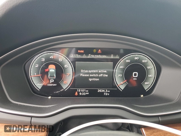 2022 Audi Q5 S line Prestige with VIN WA1FAAFY2N2112251, listed as a Copart auction lot 43992915 with 15,101 mi miles and Salvage Title. Bid and sale history available at carsss.com. Image 9.