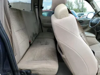 2004 Ford F-150 Heritage XL with VIN 2FTRX17284CA47243, listed as a Copart auction lot 53980745 with 205,044 mi miles and Clean Title. Bid and sale history available at carsss.com. Image 10.