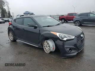 2013 Hyundai Veloster Turbo z VIN KMHTC6AE4DU155792, wystawiony jako Copart lot #83189014 z przebiegiem 70 033 mil mil oraz Szkoda całkowita • Salvage title. Historia ofert i sprzedaży dostępna na DreamBid. Obrazek 4.