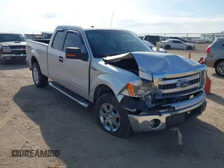 2014 Ford F-150 XL with VIN 1FTFX1ET8EFD10609, listed as a IAAI auction lot 40734295 with 1 mi miles. Bid and sale history available at carsss.com. Image 1.