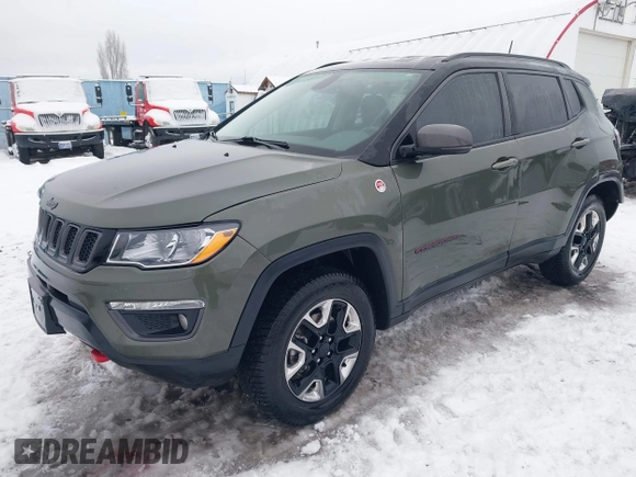 2018 Jeep Compass Trailhawk with VIN 3C4NJDDB5JT190890, listed as a IAAI auction lot 41251405 with 35,320 mi miles and . Bid and sale history available at carsss.com. Image 18.
