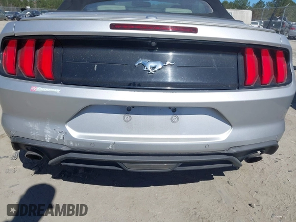 2019 Ford Mustang EcoBoost with VIN 1FATP8UH5K5181843, listed as a IAAI auction lot 41682894 with 61,673 mi miles and . Bid and sale history available at carsss.com. Image 6.