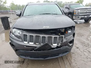 2016 Jeep Compass Latitude with VIN 1C4NJCEA2GD804809, listed as a IAAI auction lot 42329508 with 61,264 mi miles and . Bid and sale history available at DreamBid. Image 12.