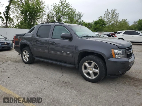 2011 Chevrolet Avalanche LT z VIN 3GNTKFE33BG214581, wystawiony jako Copart lot #55279435 z przebiegiem 182 711 mil mil oraz Szkoda całkowita • Salvage title. Historia ofert i sprzedaży dostępna na DreamBid. Obrazek 4.