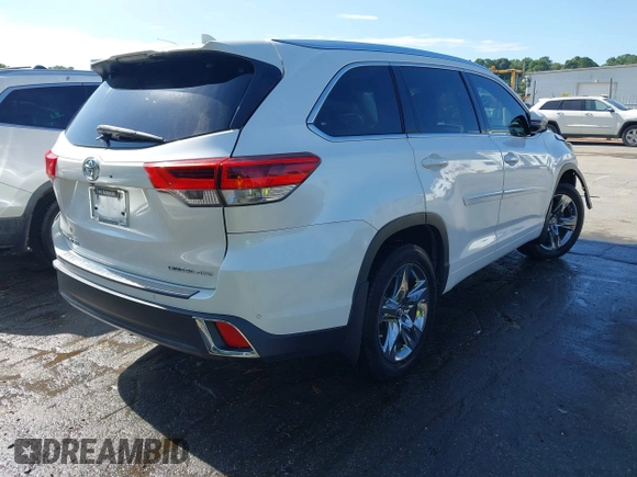 2018 Toyota Highlander Limited with VIN 5TDDZRFH0JS487322, listed as a IAAI auction lot 42501659 with 72,212 mi miles and . Bid and sale history available at DreamBid. Image 4.