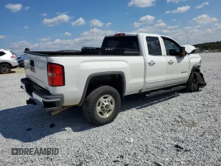 2018 GMC Sierra 1500 with VIN 1GT21SEG2JZ229378, listed as a Copart auction lot 67963734 with 144,146 mi miles and Salvage Title. Bid and sale history available at DreamBid. Image 3.