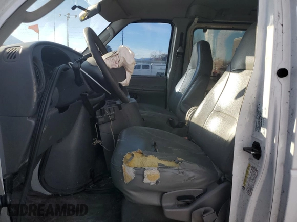 2005 Ford Econoline Cargo with VIN 1FTSS34L05HA75928, listed as a Copart auction lot 49112285 with Not Provided miles and Salvage Title. Bid and sale history available at DreamBid. Image 7.