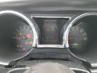 2006 Ford Mustang GT Deluxe z VIN 1ZVFT82H065255386, wystawiony jako Copart lot #44912665 z przebiegiem 114 330 mil mil oraz Szkoda całkowita • Salvage title. Historia ofert i sprzedaży dostępna na DreamBid. Obrazek 9.