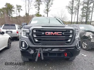 2022 GMC Sierra 1500 AT4 with VIN 1GTU9EET8NZ176059, listed as a IAAI auction lot 41250922 with 28,528 mi miles. Bid and sale history available at carsss.com. Image 12.