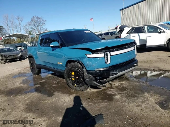 2022 Rivian R1T Launch Edition with VIN 7FCTGAAL7NN000539, listed as a Copart auction lot 87811245 with 0 mi miles and Salvage Title. Bid and sale history available at carsss.com. Image 14.