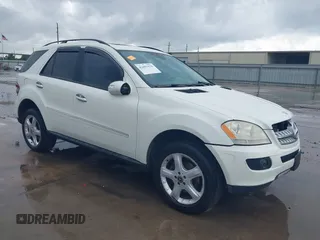 2008 Mercedes-Benz M 350 с VIN 4JGBB86E78A402071, выставлен на аукционе IAAI как лот 42091670 с пробегом 170 544 миль миль и . История ставок и продаж доступна на DreamBid. Изображение 1.