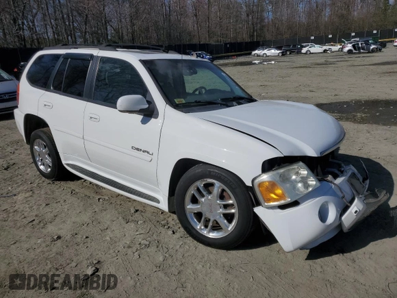 2007 GMC Envoy Denali with VIN 1GKET63MX72296808, listed as a Copart auction lot 50566995 with 173,244 mi miles and Salvage Title. Bid and sale history available at carsss.com. Image 4.