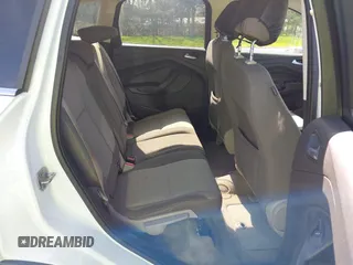 2013 Ford Escape SE with VIN 1FMCU0GXXDUA73875, listed as a IAAI auction lot 42164115 with 195,712 mi miles and . Bid and sale history available at carsss.com. Image 8.