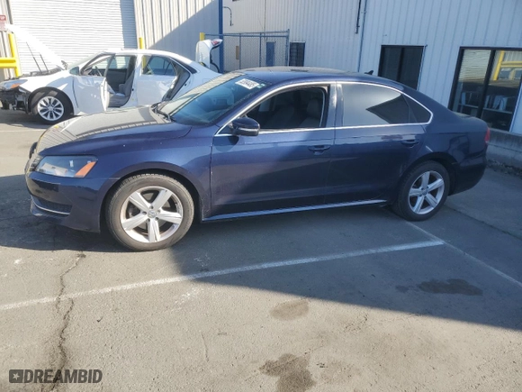 2014 Volkswagen Passat SE with VIN 1VWBP7A34EC008658, listed as a Copart auction lot 53994485 with 99,897 mi miles and Salvage Title. Bid and sale history available at carsss.com. Image 1.