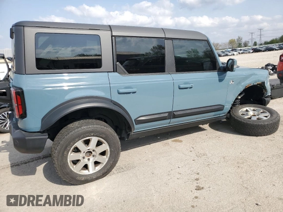 2022 Ford Bronco with VIN 1FMDE5DH3NLB05164, listed as a Copart auction lot 54131195 with 29,052 mi miles and Salvage title. Bid and sale history available at DreamBid. Image 3.