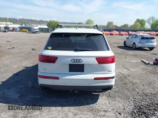 2019 Audi Q7 Prestige z VIN WA1VAAF77KD042653, wystawiony jako IAAI lot #42094332 z przebiegiem 73 489 mil mil oraz . Historia ofert i sprzedaży dostępna na DreamBid. Obrazek 16.