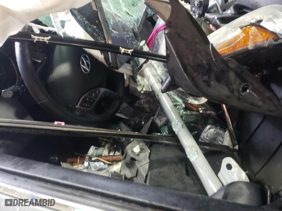 2014 Hyundai Elantra Limited with VIN 5NPDH4AE8EH493349, listed as a Copart auction lot 83904834 with 0 mi miles and Salvage Title. Bid and sale history available at carsss.com. Image 7.