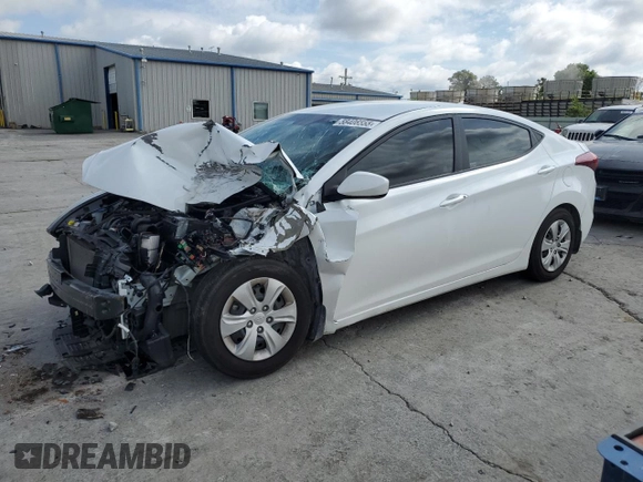 2016 Hyundai Elantra SE z VIN 5NPDH4AE9GH768066, wystawiony jako Copart lot #58406555 z przebiegiem 67 618 mil mil oraz Czysty tytuł • Clean title. Historia ofert i sprzedaży dostępna na DreamBid. Obrazek 1.