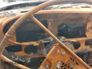 1986 Porsche 944 z VIN WP0AA0958GN152718, wystawiony jako Copart lot #49056775 z przebiegiem Nie podano mil oraz Szkoda całkowita • Salvage title. Historia ofert i sprzedaży dostępna na DreamBid. Obrazek 9.