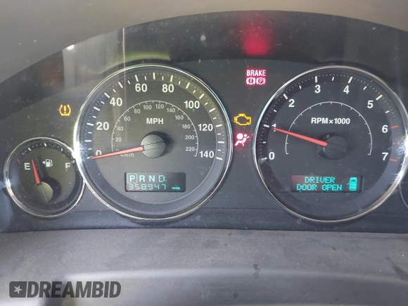 2006 Jeep Commander z VIN 1J8HH48K36C232424, wystawiony jako IAAI lot #41950150 z przebiegiem 358 947 mil mil oraz . Historia ofert i sprzedaży dostępna na DreamBid. Obrazek 7.