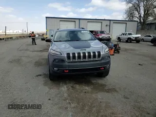 2015 Jeep Cherokee Trailhawk with VIN 1C4PJMBS3FW787033, listed as a Copart auction lot 49176735 with 83,013 mi miles and Salvage Title. Bid and sale history available at carsss.com. Image 11.