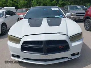 2013 Dodge Charger RT with VIN 2C3CDXCT1DH654737, listed as a IAAI auction lot 42069208 with 226,509 mi miles. Bid and sale history available at carsss.com. Image 12.