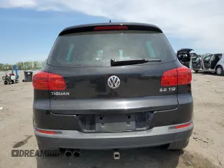 2013 Volkswagen Tiguan SE z VIN WVGAV7AX4DW523112, wystawiony jako Copart lot #53261855 z przebiegiem 86 190 mil mil oraz Szkoda całkowita • Salvage title. Historia ofert i sprzedaży dostępna na DreamBid. Obrazek 6.