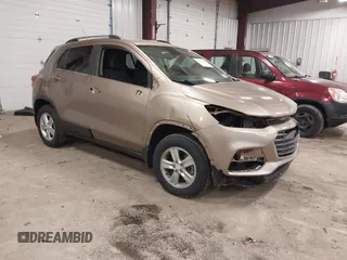 2018 Chevrolet Trax LT with VIN 3GNCJPSB4JL161027, listed as a IAAI auction lot 41750427 with 64,683 mi miles. Bid and sale history available at carsss.com. Image 1.