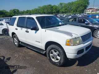2004 Ford Explorer XLT z VIN 1FMZU73K54UB28990, wystawiony jako IAAI lot #42107171 z przebiegiem 213 002 mil mil oraz . Historia ofert i sprzedaży dostępna na DreamBid. Obrazek 1.