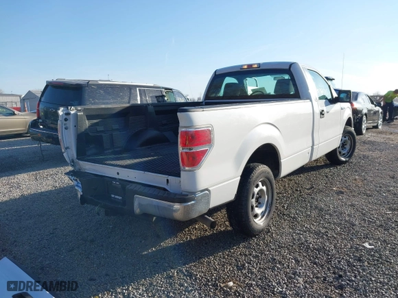 2014 Ford F-150 XL with VIN 1FTNF1CF4EKD17186, listed as a IAAI auction lot 41785115 with 223,245 mi miles. Bid and sale history available at carsss.com. Image 4.