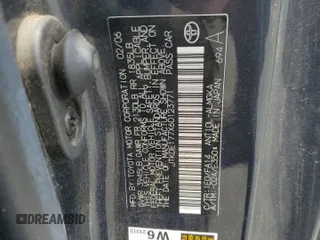 2006 Scion tC z VIN JTKDE177X60123771, wystawiony jako Copart lot #59763245 z przebiegiem 231 959 mil mil oraz Szkoda całkowita • Salvage title. Historia ofert i sprzedaży dostępna na DreamBid. Obrazek 13.