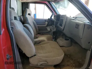1996 Isuzu Hombre S z VIN 1GGCS1444T8702384, wystawiony jako Copart lot #77905883 z przebiegiem 170 943 mil mil oraz Nie do naprawy. Historia ofert i sprzedaży dostępna na DreamBid. Obrazek 7.