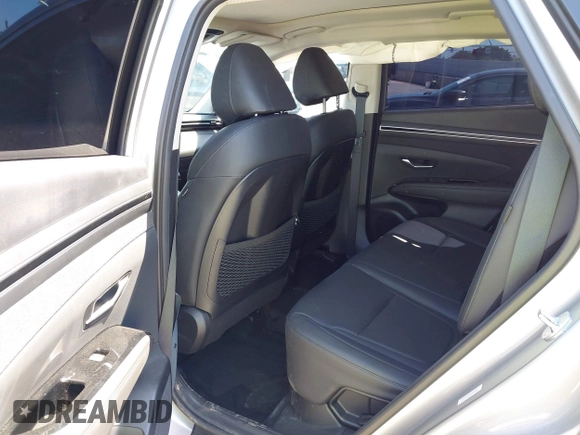 2024 Hyundai Tucson SEL Convenience with VIN KM8JCCD16RU157257, listed as a IAAI auction lot 41993181 with 12,781 mi miles and . Bid and sale history available at carsss.com. Image 8.