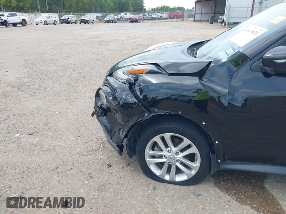 2016 Nissan Juke S with VIN JN8AF5MR5GT609493, listed as a IAAI auction lot 40415020 with 84,545 mi miles. Bid and sale history available at carsss.com. Image 17.