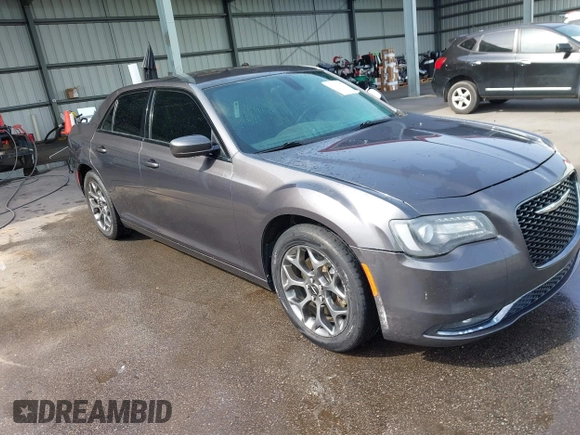 2016 Chrysler 300 S z VIN 2C3CCAGG4GH152435, wystawiony jako IAAI lot #42273957 z przebiegiem 168 951 mil mil oraz . Historia ofert i sprzedaży dostępna na DreamBid. Obrazek 1.