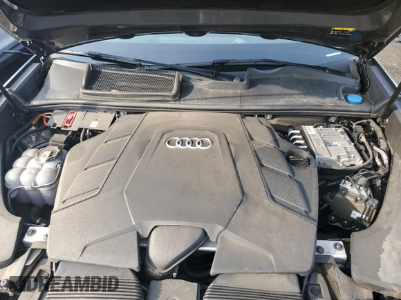 2019 Audi Q8 Premium z VIN WA1AVAF10KD020279, wystawiony jako Copart lot #63042205 z przebiegiem 102 032 mil mil oraz Szkoda całkowita • Salvage title. Historia ofert i sprzedaży dostępna na DreamBid. Obrazek 12.