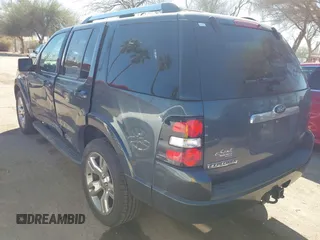 2010 Ford Explorer Limited z VIN 1FMEU8F83AUB15512, wystawiony jako IAAI lot #41644024 z przebiegiem 179 883 mil mil oraz . Historia ofert i sprzedaży dostępna na DreamBid. Obrazek 3.
