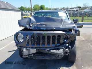 2016 Jeep Patriot Latitude with VIN 1C4NJRFB6GD598954, listed as a IAAI auction lot 41999828 with 119,166 mi miles and . Bid and sale history available at DreamBid. Image 13.