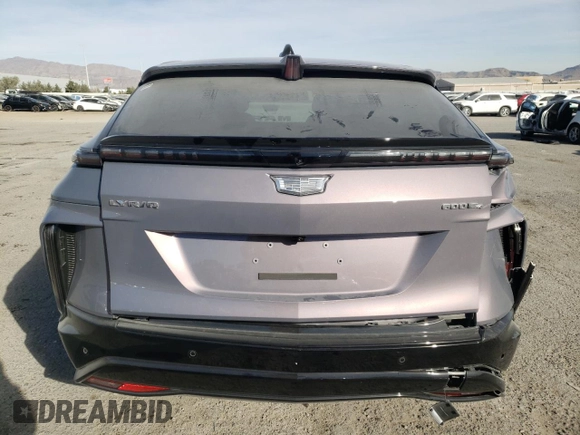 2024 Cadillac LYRIQ Sport z VIN 1GYKPWRL7RZ122023, wystawiony jako Copart lot #80765334 z przebiegiem 6 183 mil mil oraz Szkoda całkowita • Salvage title. Historia ofert i sprzedaży dostępna na DreamBid. Obrazek 6.