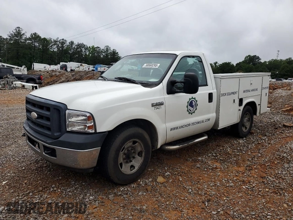 2006 Ford F-250 z VIN 1FDNF20506EC75421, wystawiony jako Copart lot #58069295 z przebiegiem 176 547 mil mil oraz Szkoda całkowita • Salvage title. Historia ofert i sprzedaży dostępna na DreamBid. Obrazek 1.