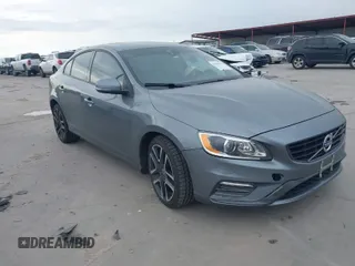 2017 Volvo S60 Dynamic with VIN YV126MFL8H2438906, listed as a IAAI auction lot 41680711 with 36,325 mi miles. Bid and sale history available at carsss.com. Image 1.
