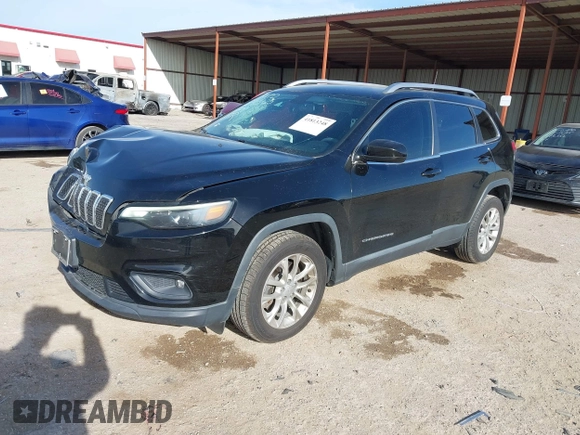 2019 Jeep Cherokee Latitude with VIN 1C4PJLCB7KD331955, listed as a IAAI auction lot 41813248 with 96,212 mi miles. Bid and sale history available at carsss.com. Image 2.