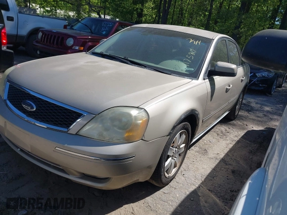 2006 Ford Five Hundred SEL with VIN 1FAFP24126G117587, listed as a IAAI auction lot 42058825 with 183,380 mi miles. Bid and sale history available at carsss.com. Image 2.