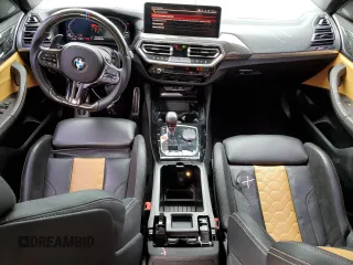 2022 BMW X3 M z VIN 5YM13EC02N9J64591, wystawiony jako Copart lot #62077833 z przebiegiem 24 808 mil mil oraz . Historia ofert i sprzedaży dostępna na DreamBid. Obrazek 8.