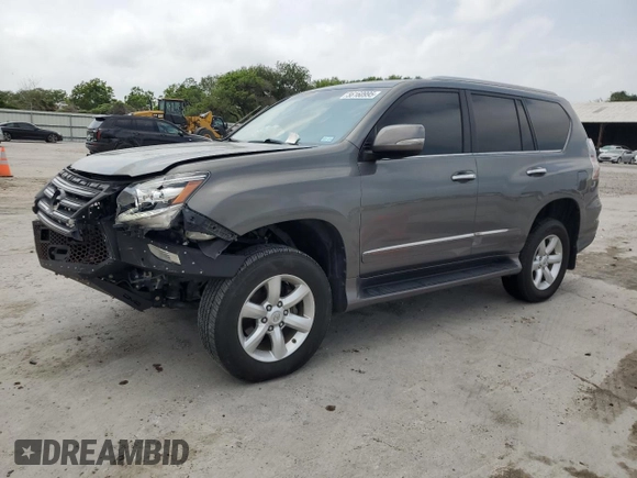 2014 Lexus GX 460 z VIN JTJBM7FX8E5089947, wystawiony jako Copart lot #56160995 z przebiegiem 136 025 mil mil oraz Szkoda całkowita • Salvage title. Historia ofert i sprzedaży dostępna na DreamBid. Obrazek 1.